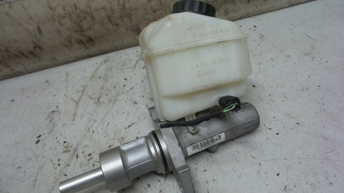 Master brake cylinder - brake,