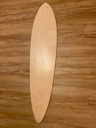 Longboard deck lag - deck, b-lag