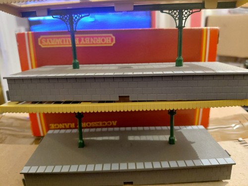 Hornby platforms plus - hornby,