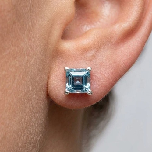 Faceted blue topaz - faceted,