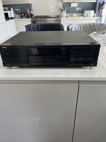 Aiwa 700 player with 1 - cd,