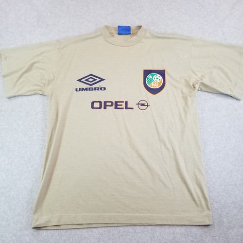 Vintage umbro shirt mens large - vintage,