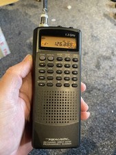 Realistic Pro-26 Hand Held radio Scanner 200 Channel 25-1.3Ghz 
