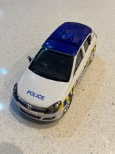1:43 vauxhall astra police car