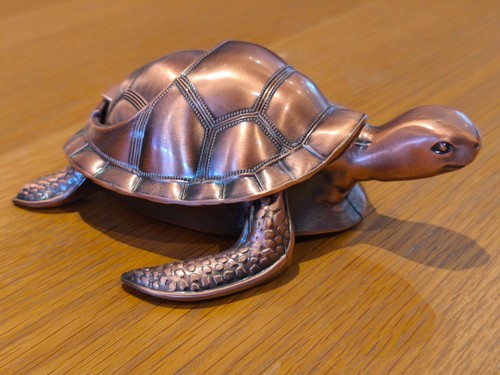 Metal sea turtle - metal,