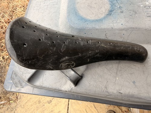 Raleigh burner saddle seat - burner,