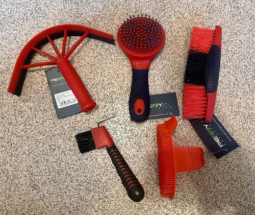 Brand new red horse grooming - red,