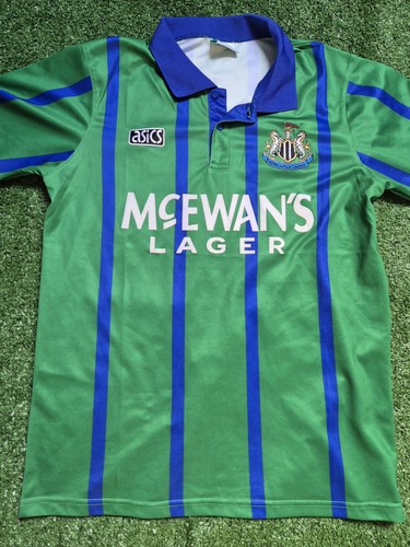 Retro newcastle united away - newcastle,