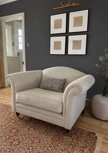 Immaculate grey laura - immaculate,