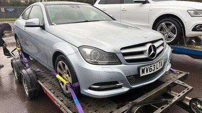 Mercedes c220 w204 door - mercedes,