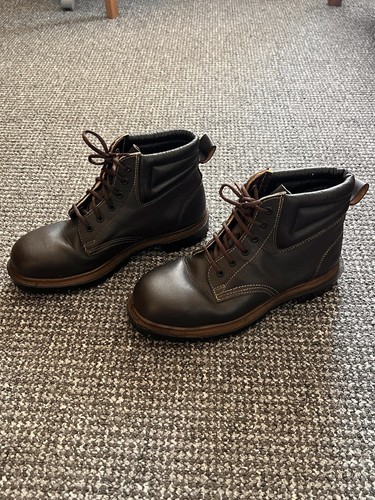 Vintage 90s martens - made, in