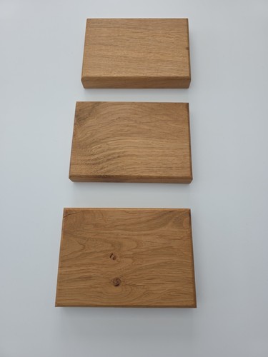 Small oak plinths - small,
