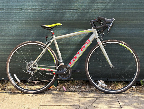 Carrera road bike - bike, 700c