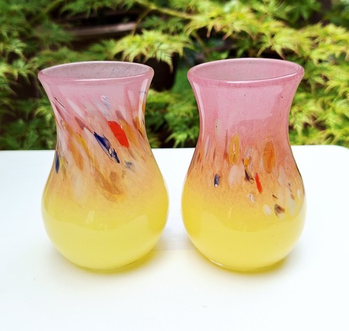 Pair strathearn glass vases - strathearn,