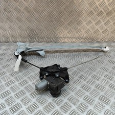 TOYOTA SIENNA XL40 Front Left