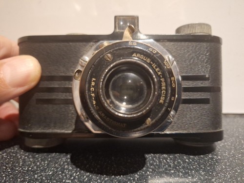 Argus ilex art deco camera - a,