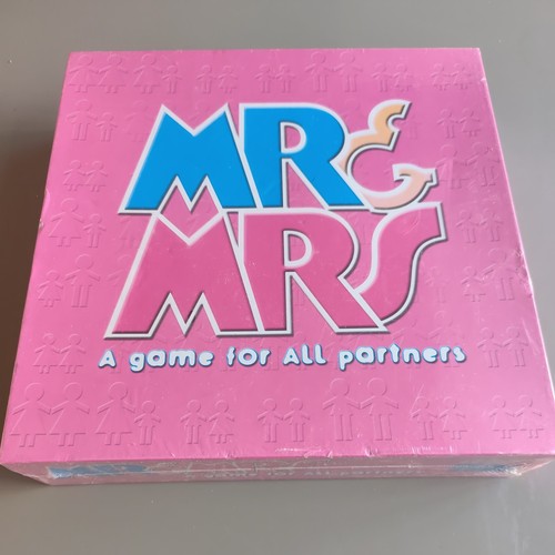 Mrs board game - &,