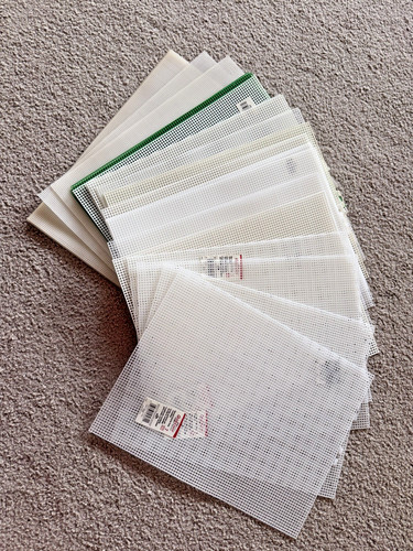 Quick count plastic canvas - 20+,
