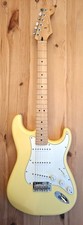 Fender Player Stratocaster Buttercream made in Mexico MIM