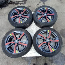 NISSAN JUKE 18" SET OF  ALLOY