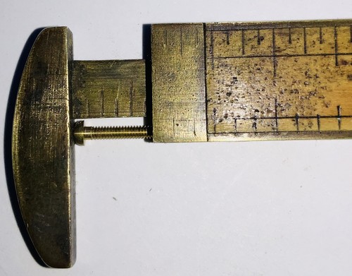 Brass round head slotted - head,