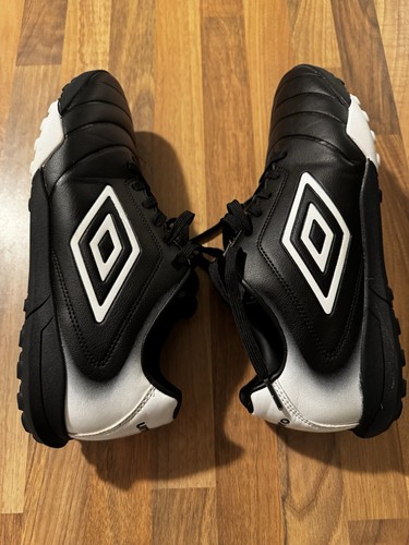 Umbro black white - &, calcio