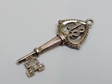 Sterling Silver 925 NUVO 18th birthday key Bracelet Charm pendant ladies vintage