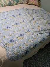 Laura Ashley King Size Peony