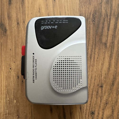 Groov retro cassette player - cassette,