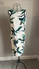 Linea White Leaf Print