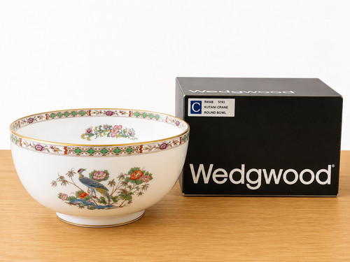 Wedgwood porcelain large - porcelain,