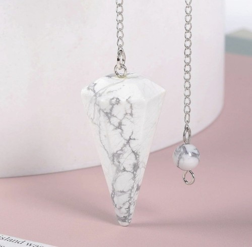 White howlite crystal pendulum - white,