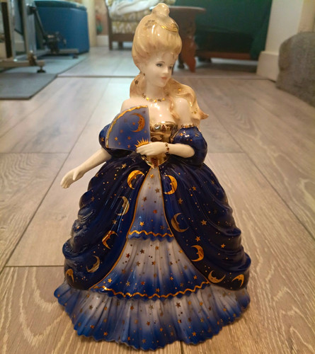 Coalport moon figurine the - moon,