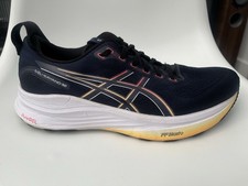 ASICS Gel-Kayano 32