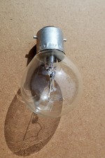 Round Clear Bulb large bayonet fitting