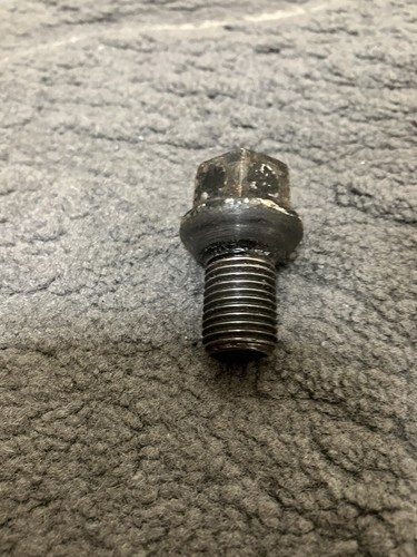 Classic beetle lug - vw, nut