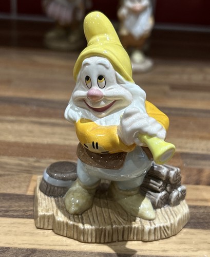 Royal doulton disney snow - doulton,