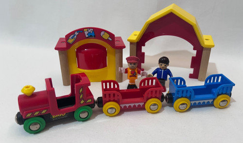 Brio garage play with train - with,