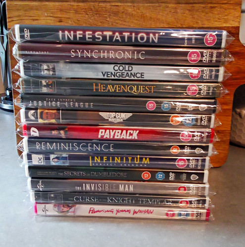 Dvd bundle job - ,