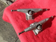 INDEPENDENT VINTAGE PAIR PRE