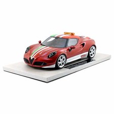 Top Marques Collection 1:18 Alfa Romeo 4C World Super Bike Pace Car