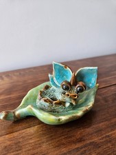 Cute Yare Designs pottery Baby Dragon on leaf, vintage in excellent condition