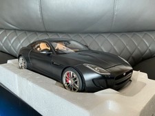 AUTOART 1/18 JAGUAR F-TYPE