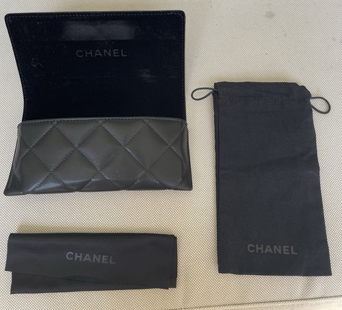 Chanel quilted leather - chanel,