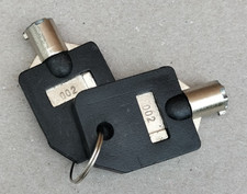 Tubz Vending Tower key set 002 x2 Deep cut out