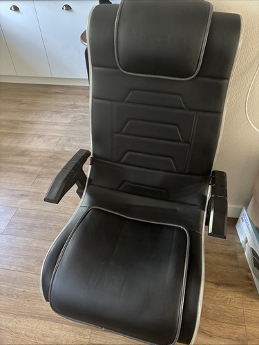Rocker gaming chair - x,