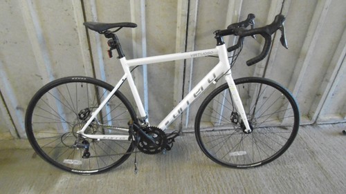 Halfords carrera virtuoso - -,