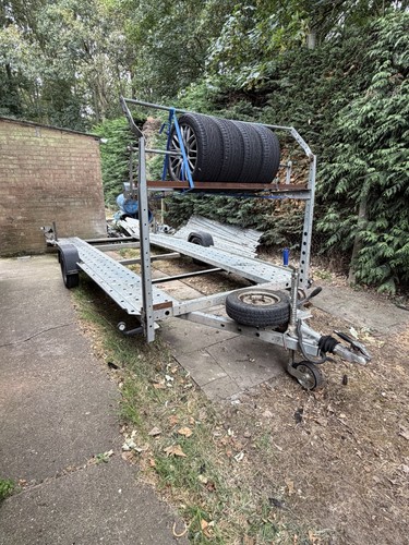 Single axle car trailer - car,