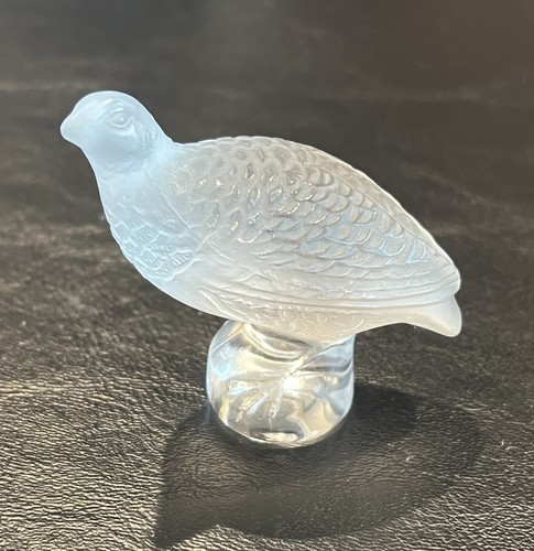 Signed lalique frosted - r.lalique,