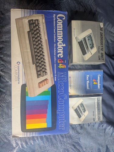 Commodore computer breadbin - commodore,